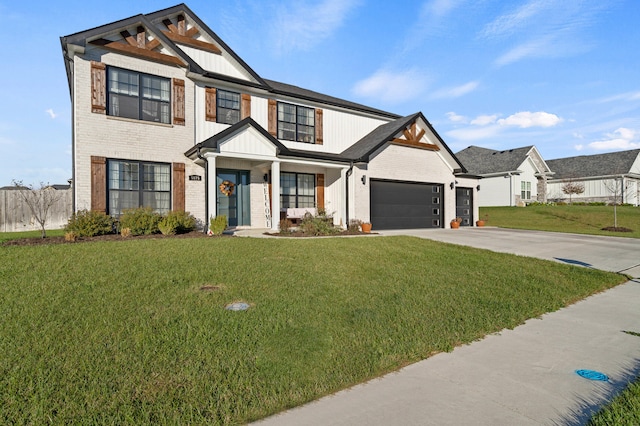 view of front of property featuring a front lawn