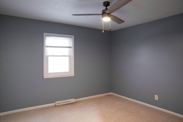 unfurnished room featuring ceiling fan