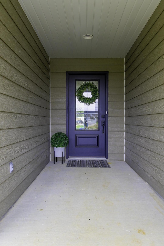 view of property entrance