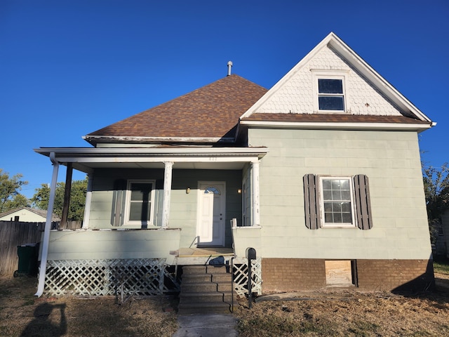 view of front of home featuring covered porch