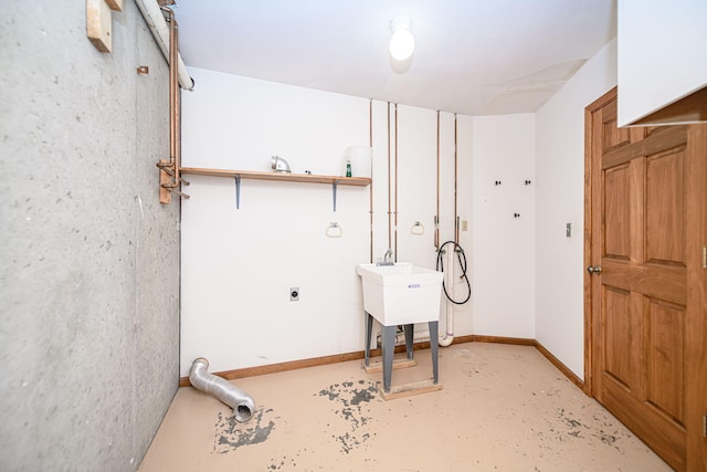 laundry room featuring electric dryer hookup