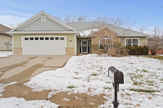 view of front of house featuring a garage