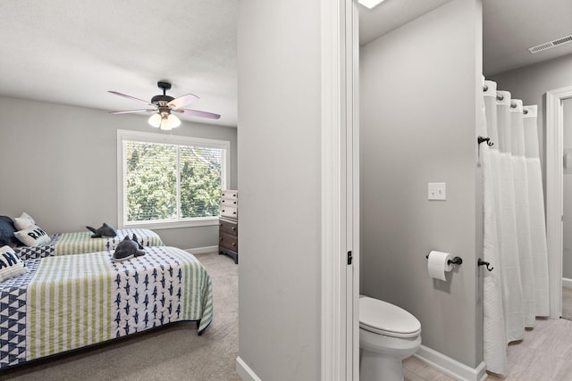 bedroom with ceiling fan