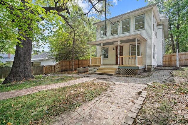 view of front of property featuring a porch