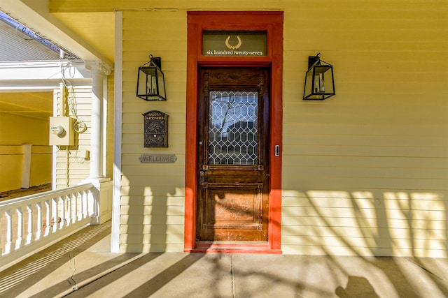 view of exterior entry