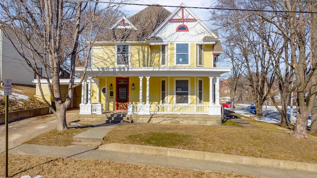 view of front of home featuring a porch