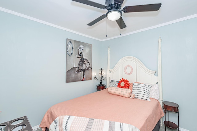 bedroom with baseboards, crown molding, and ceiling fan