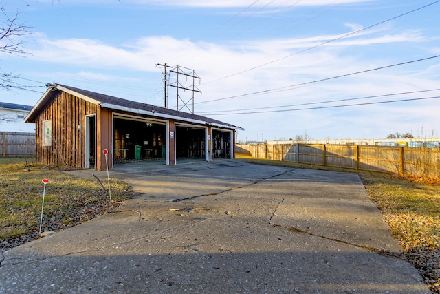 2417 Quail Dr, Columbia, MO 65202 - view of outbuilding featuring a garage