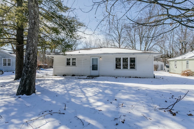 203 Hudson Ave, Hallsville MO, 65255, 2 bedrooms, 1 bath house for sale