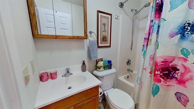 full bathroom with toilet, vanity, and shower / tub combo