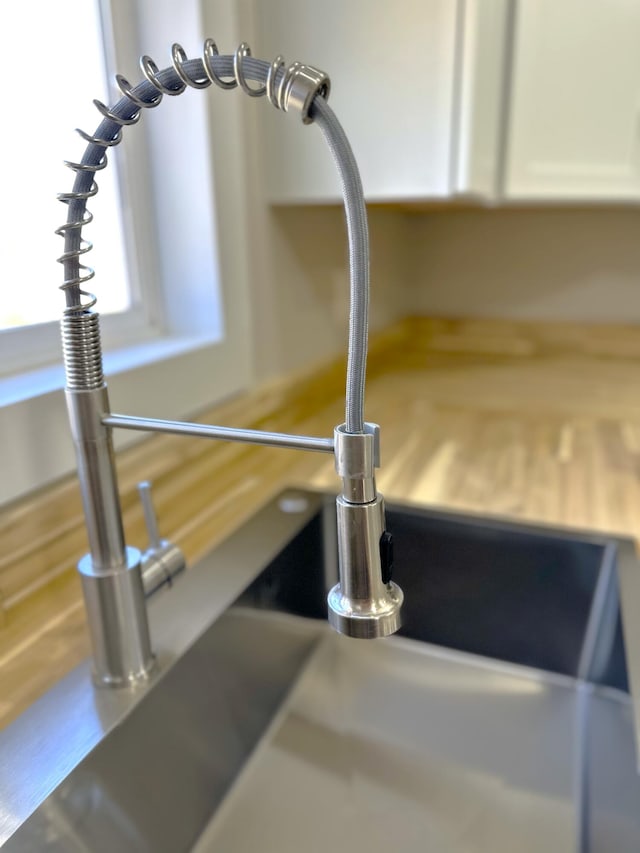 details with a sink