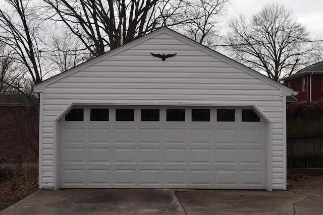 view of detached garage