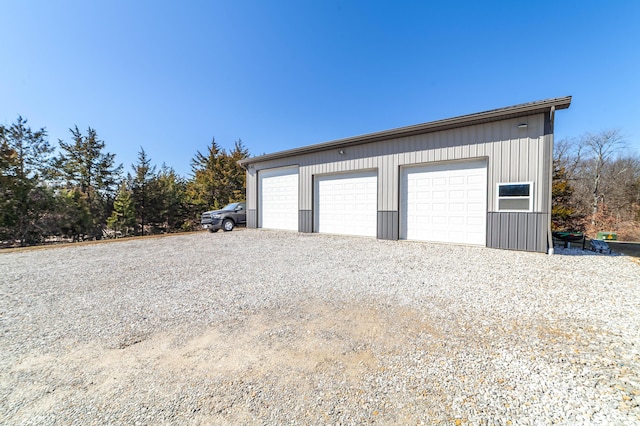 view of detached garage