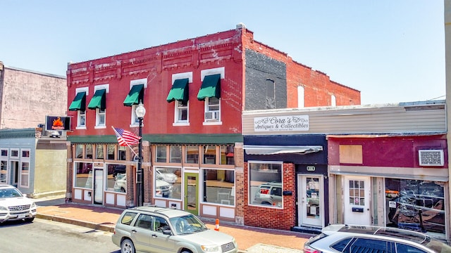 view of building exterior