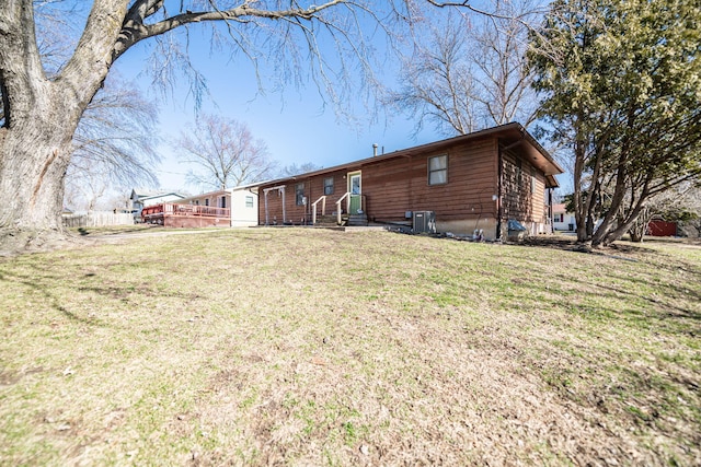 exterior space featuring a yard