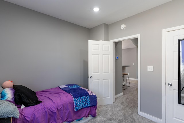 bedroom featuring carpet flooring, recessed lighting, and baseboards