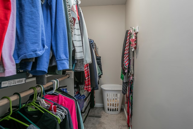 4612 Manhasset Dr, Columbia, MO 65203 - spacious closet featuring carpet