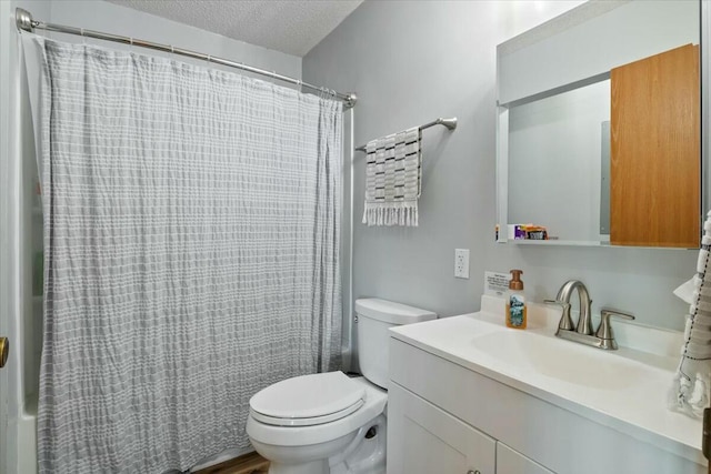 28489 Possum Trot Rd, Stover, MO 65078 - bathroom with shower / bath combination with curtain, toilet, vanity, and a textured ceiling