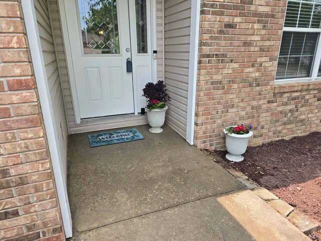 5003 Chesapeake Ln, Columbia, MO 65202 - entrance to property featuring brick siding