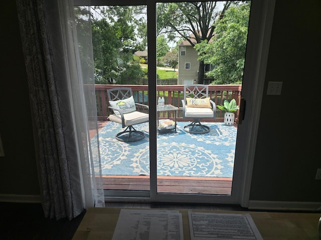 5003 Chesapeake Ln, Columbia, MO 65202 - view of doorway to outside