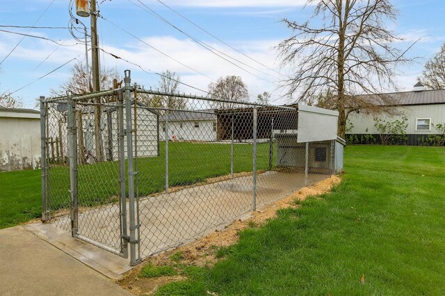 1204 S Walnut Ave, Salisbury, MO 65281 - exterior space featuring a yard and an outdoor structure