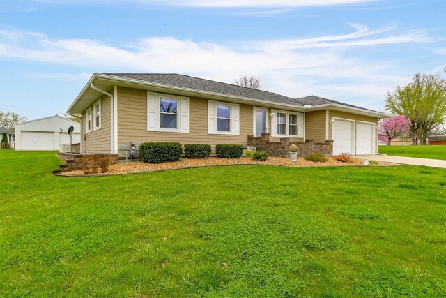 1204 S Walnut Ave, Salisbury, MO 65281 - ranch-style house with a front yard, a garage, and concrete driveway