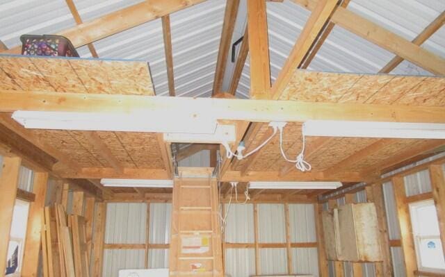 614 S Central St, Centralia, MO 65240 - interior space