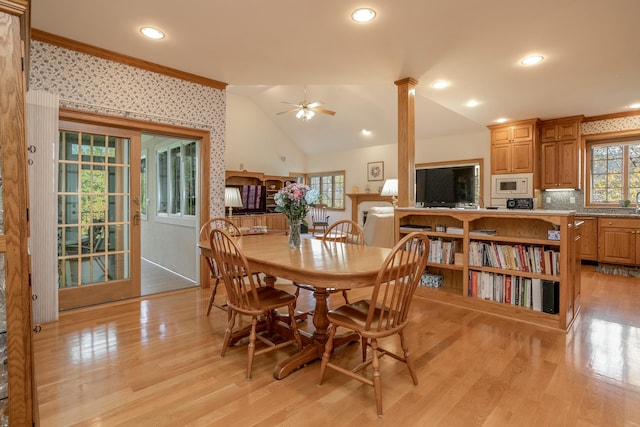 dining area featuring recessed lighting, light wood finished floors, ceiling fan, and vaulted ceiling