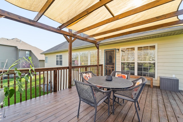 5109 Newbury Way, Columbia, MO 65203 - wooden terrace with outdoor dining area