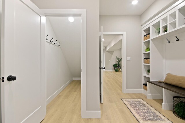 6176 Partridge Ct, Columbia, MO 65202 - mudroom featuring light wood finished floors