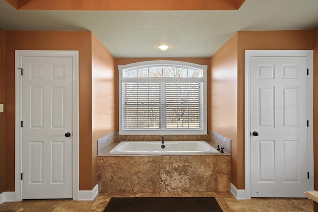 8 Country Club Dr, Mexico, MO 65265