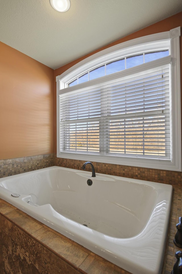 8 Country Club Dr, Mexico, MO 65265