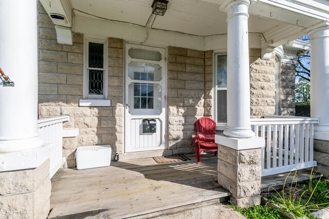 327 Ash St, Jefferson City, MO 65101 - photo 4