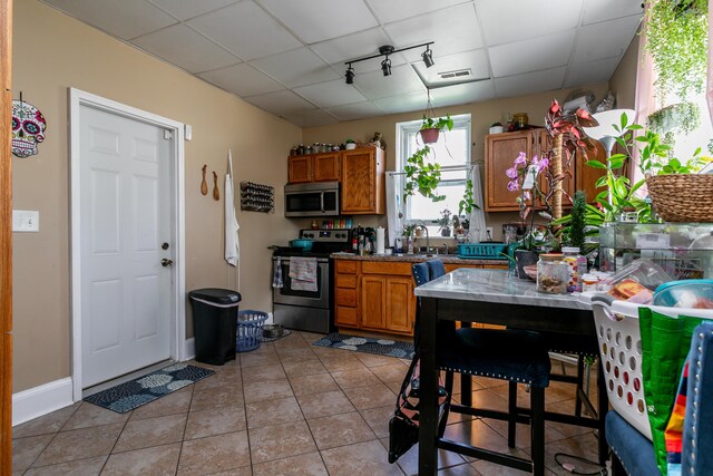 327 Ash St, Jefferson City, MO 65101 - photo 8