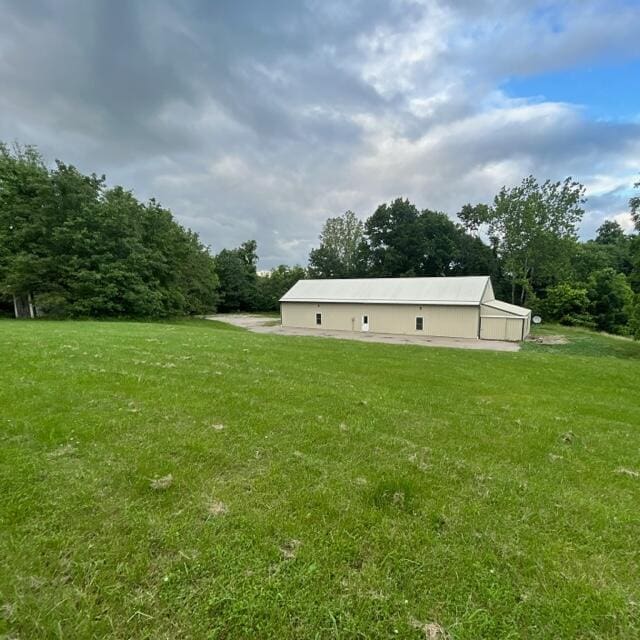 S Westbrook Dr, Hartsburg, MO 65039