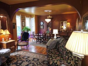 825 4th St, Boonville, MO 65233