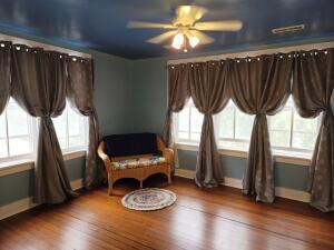 825 4th St, Boonville, MO 65233