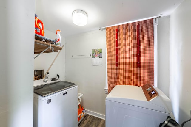 207 Lucky St, Fayette, MO 65248 - laundry area featuring dark wood finished floors and separate washer and dryer