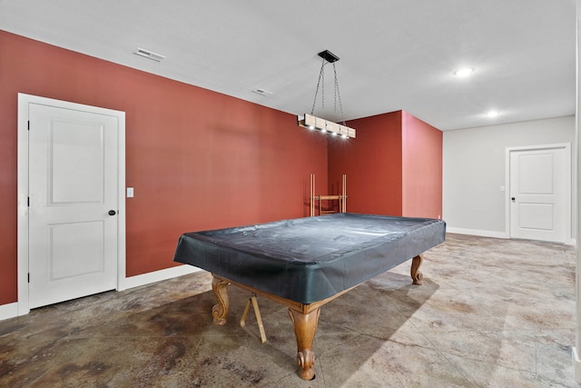4520 County Road 1245, Moberly, MO 65270 - game room featuring baseboards, billiards, and visible vents