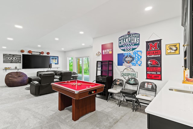 playroom with recessed lighting and billiards