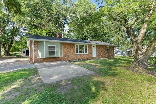 307 W Harris St, Sturgeon, MO 65284 - photo 1