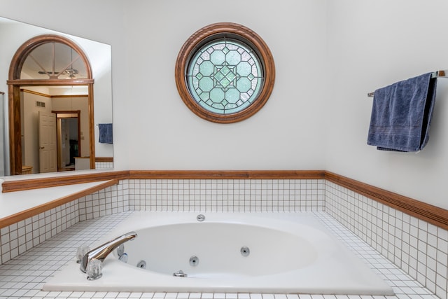 2105 Oak Point Ct, Columbia, MO 65203 - full bathroom featuring a whirlpool tub