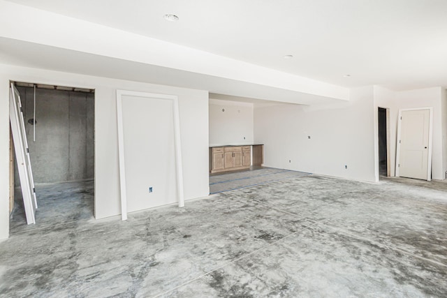 4725 Stayton Ferry Cir, Columbia, MO 65201 - view of unfurnished living room