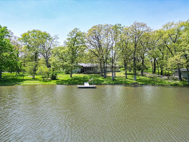 10155 E Union Church Rd, Centralia, MO 65240 - water view with a dock
