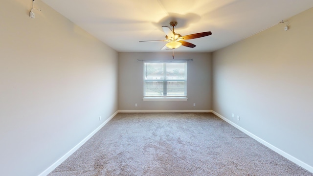 5492 Diversey Rdg, Columbia, MO 65203 - spare room with ceiling fan and carpet flooring