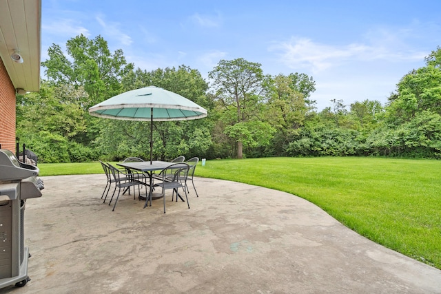 view of patio / terrace with outdoor dining space
