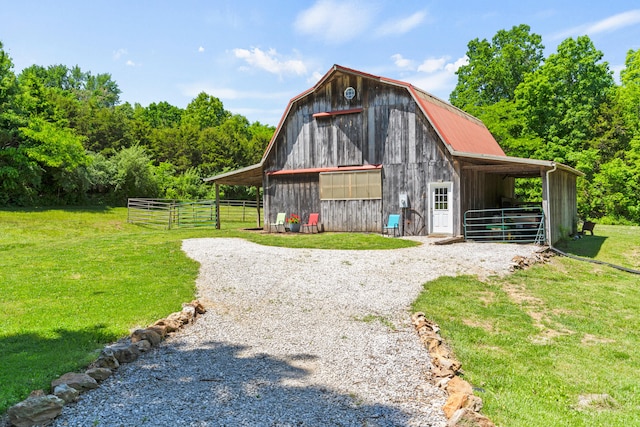 4700 E Deer Noll Rd, Columbia, MO 65201 - view of stable