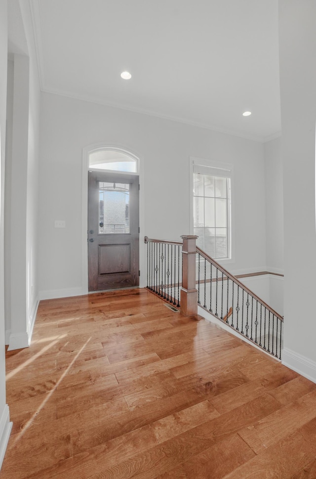 5300 Perche Pointe Pl, Columbia, MO 65203 - hall featuring an upstairs landing, crown molding, wood finished floors, baseboards, and recessed lighting