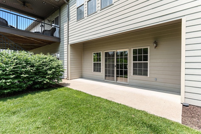 4710 Winding Wood Ct, Columbia, MO 65203 - view of patio / terrace with ceiling fan