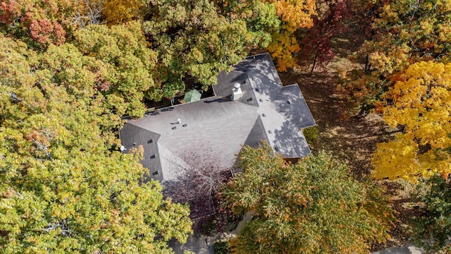 2512 Cimarron Dr, Columbia, MO 65203 - aerial view of property and surrounding area featuring a forest